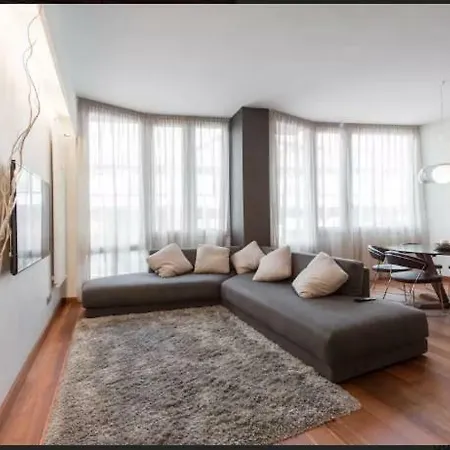 Apartment Garibaldi 66 Brera Milan